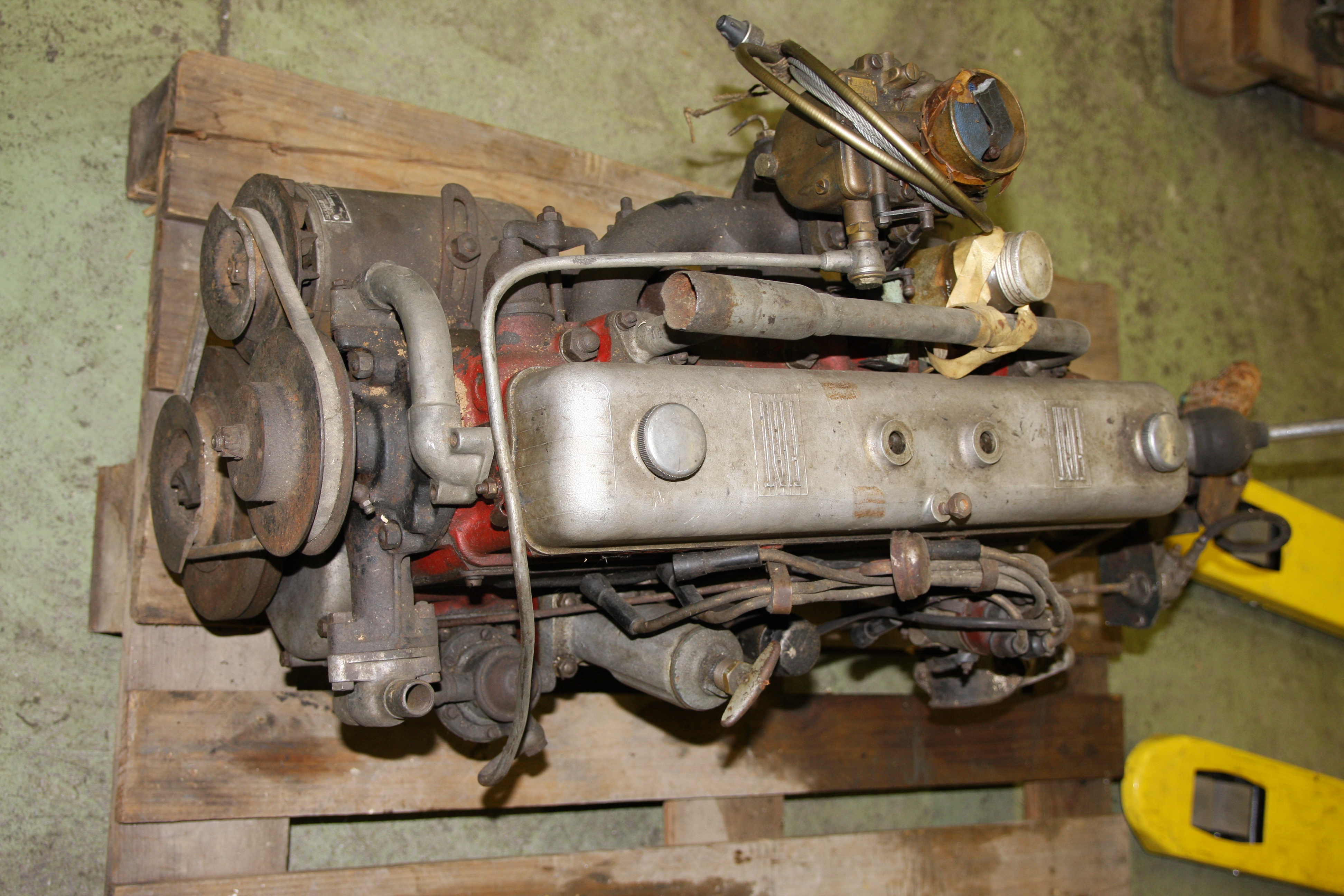 Fiat 1500 D engine and gearbox, no. 713.463, engine no. FIAT 1500 D 044727